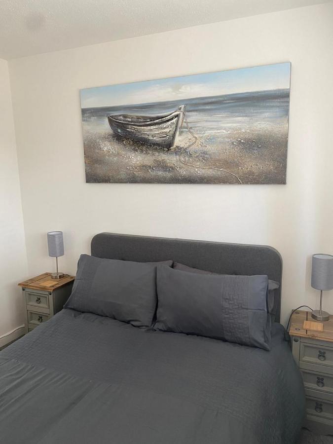 Riverside Park Ground Floor Apartment - St Neots Eksteriør billede